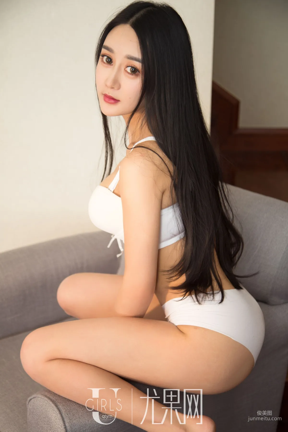 司徒林《愛情故事裡的女主角》 [尤果網Ugirls] U331 寫真集 16