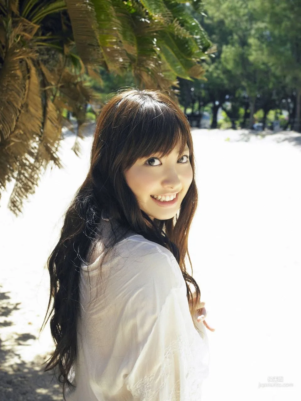 小嶋陽菜《こじはる》 [WPB-net] Deluxe 写真集6