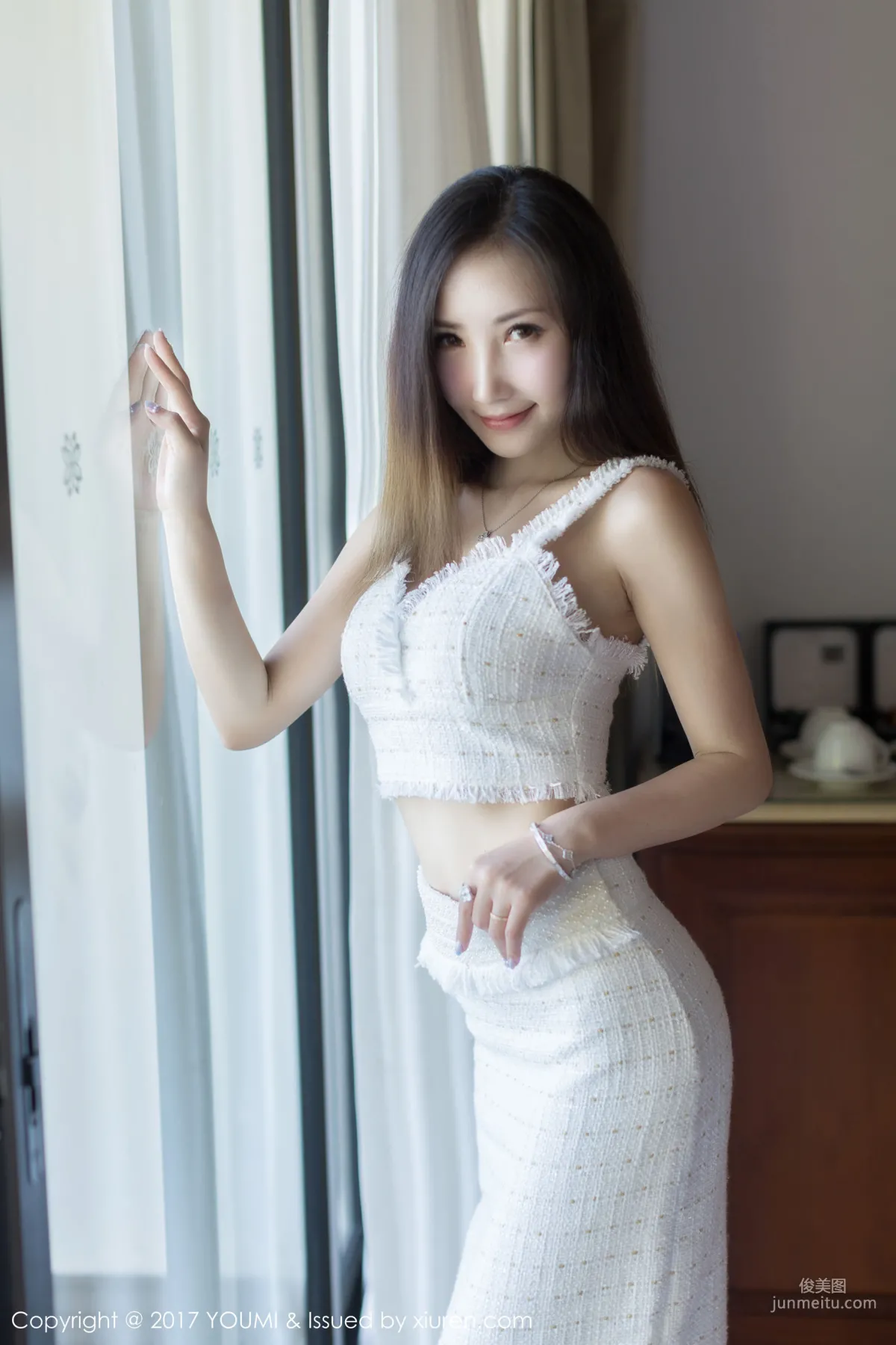 Yumi-尤美《馬爾代夫旅拍》 [尤蜜荟YouMi] Vol.100 寫真集 27