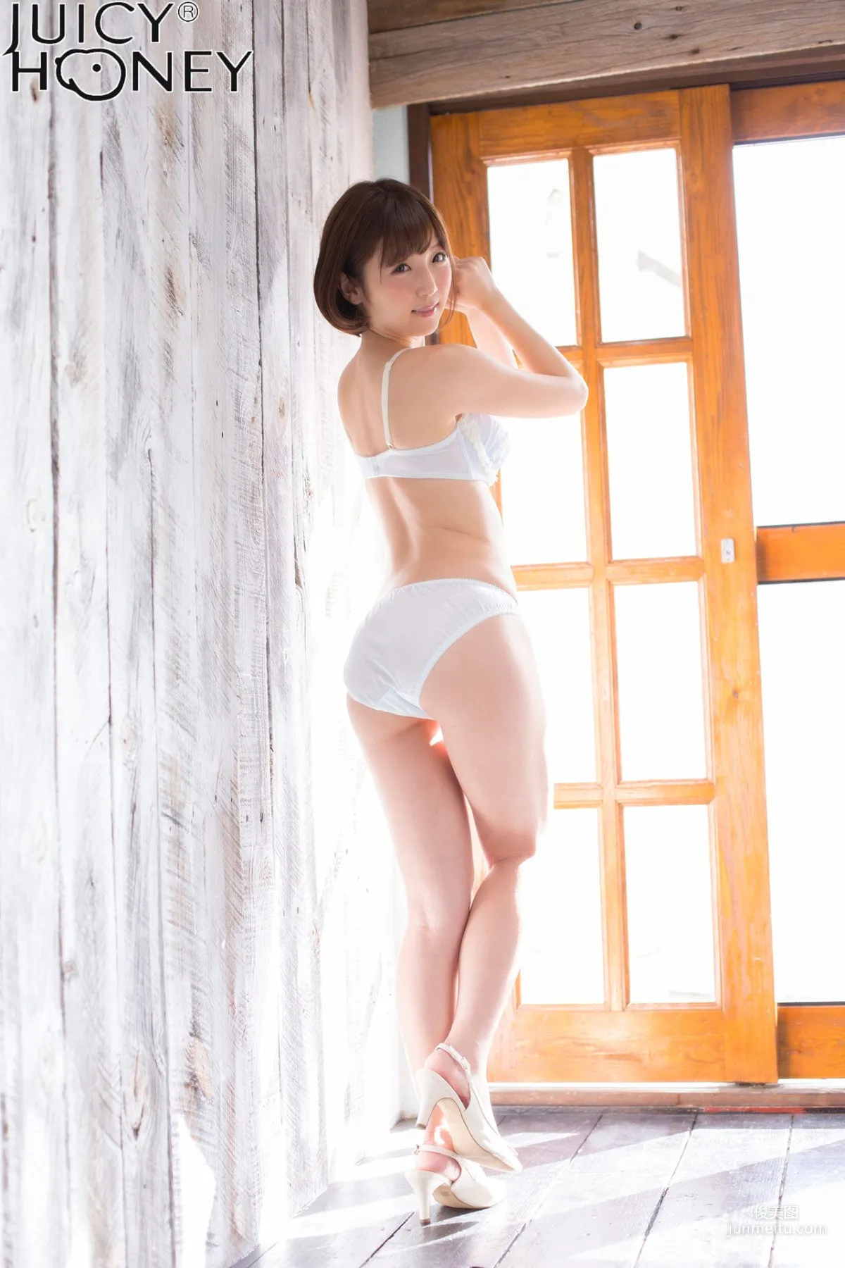 [Juicy Honey] トレカ連動寫真集 佐倉絆《THE.DELUXE.2017》 寫真集 29