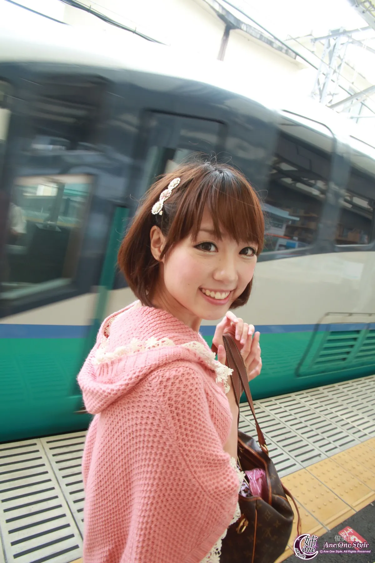 [X-City] Ane One Style No.80 早乙女らぶ/大島ちろる Love Saotome 写真集9