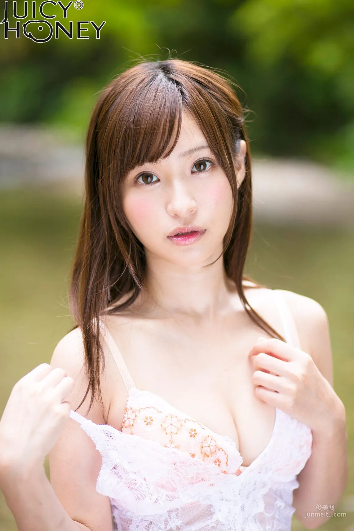 [Juicy Honey] トレカ連動寫真集 Moe Amatsuka 天使もえ 寫真集 56