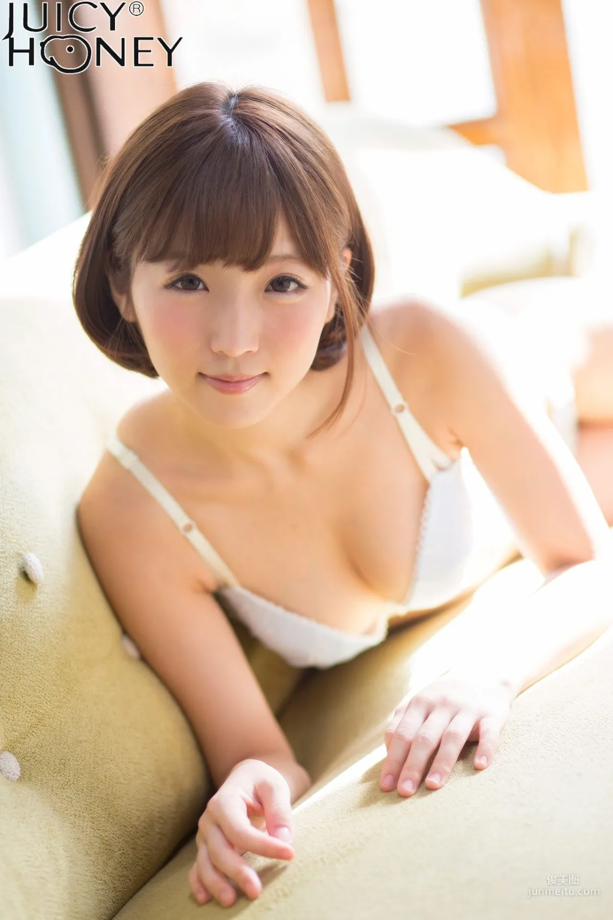 [Juicy Honey] トレカ連動寫真集 佐倉絆《THE.DELUXE.2017》 寫真集 31