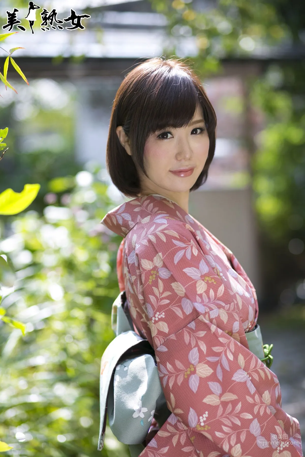 [X-City] [JUKUJO]人気熟女 森ななこ/七瀬美香 2 寫真集 2