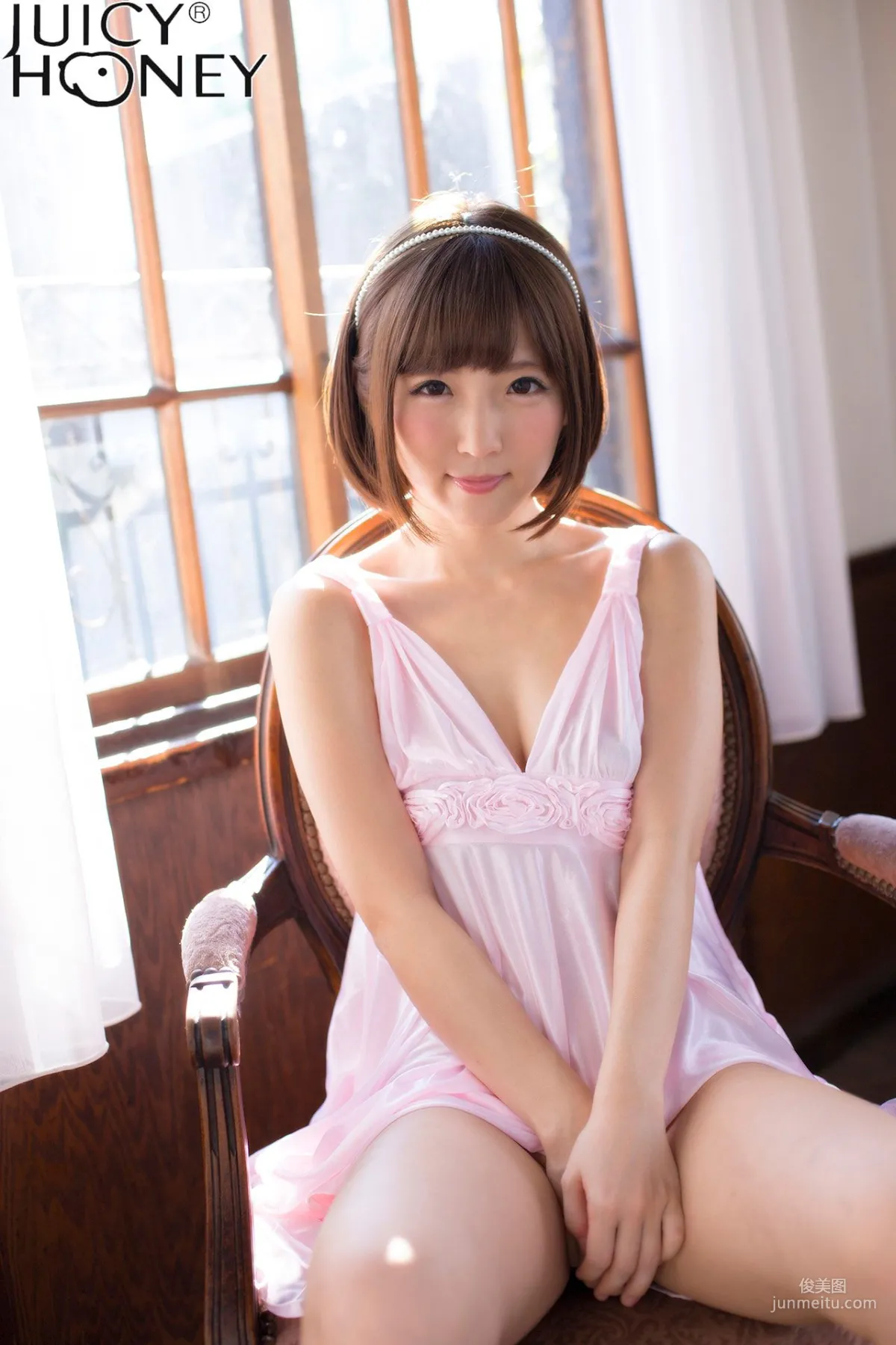 [Juicy Honey] トレカ連動寫真集 佐倉絆《THE.DELUXE.2017》 寫真集 10