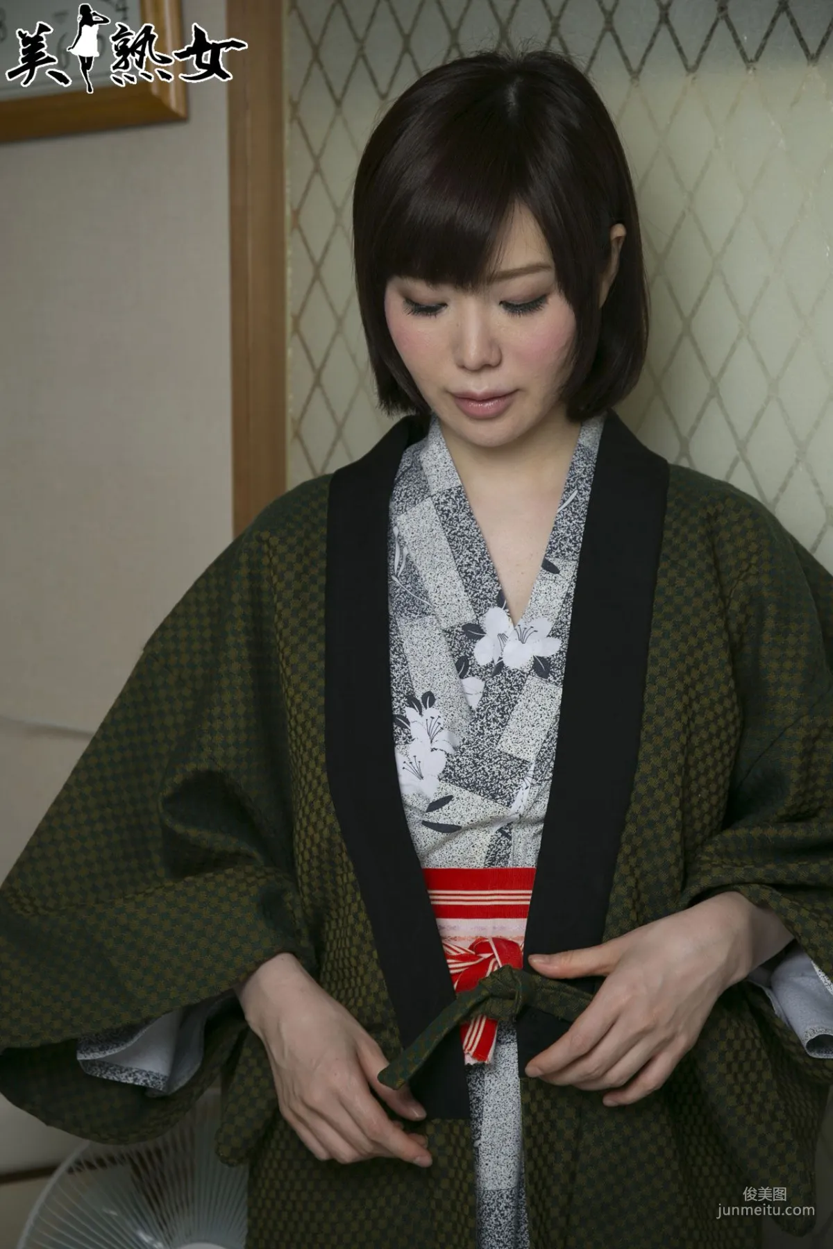 [X-City] [JUKUJO]人気熟女 森ななこ/七瀬美香 2 寫真集 9