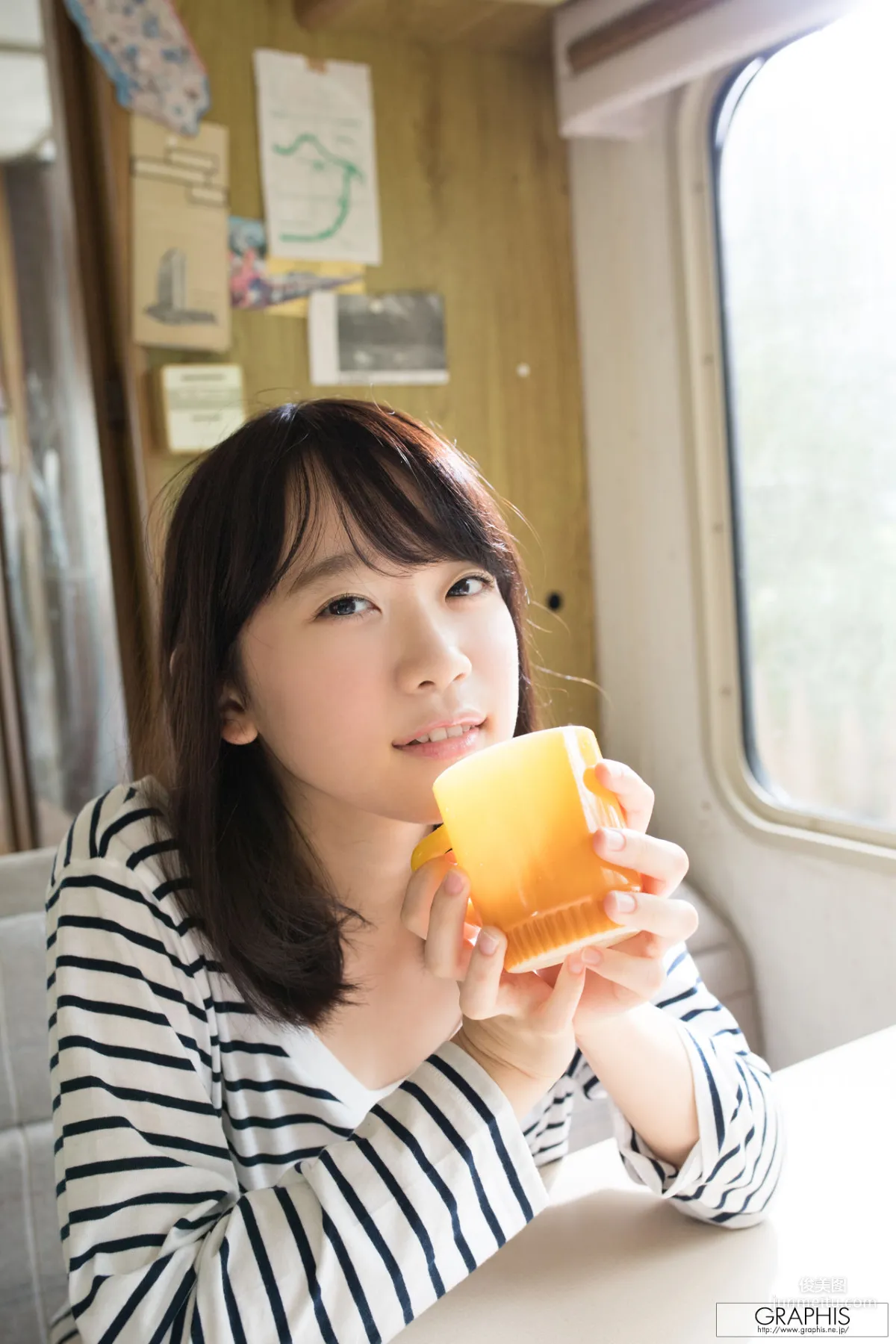 Yura Kano 架乃ゆら [Graphis] First Gravure 初脫ぎ娘 寫真集 18