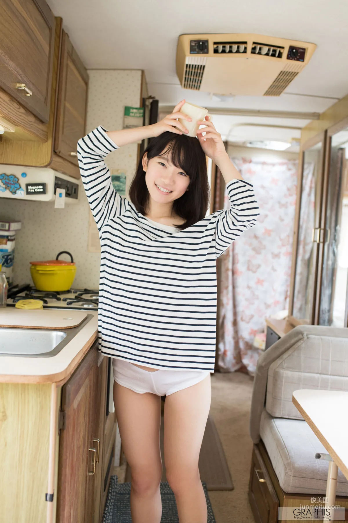Yura Kano 架乃ゆら [Graphis] First Gravure 初脫ぎ娘 寫真集 23