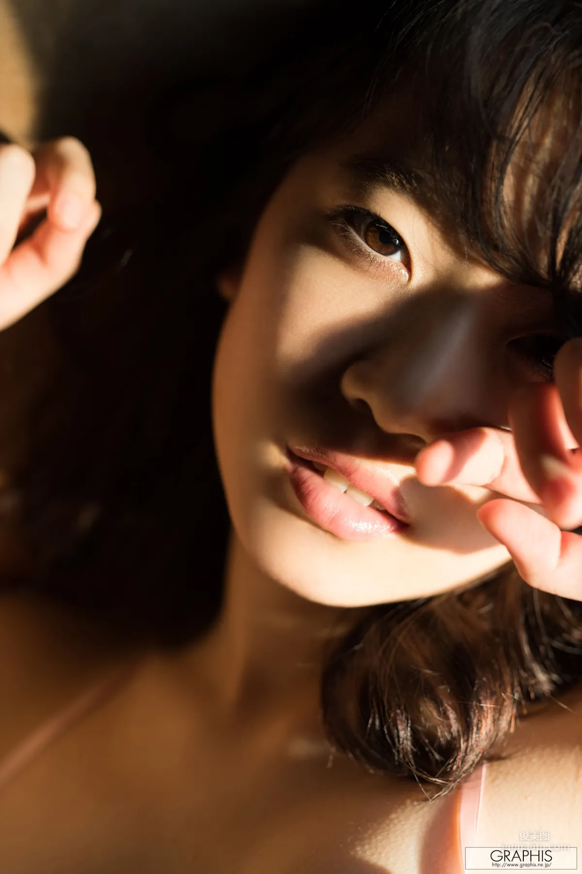 Yura Kano 架乃ゆら [Graphis] First Gravure 初脫ぎ娘 寫真集 50