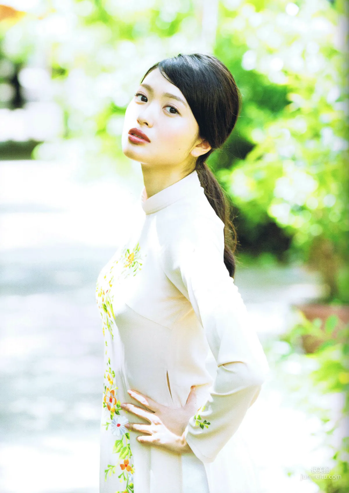 北原里英《そして》 [PhotoBook] 写真集93