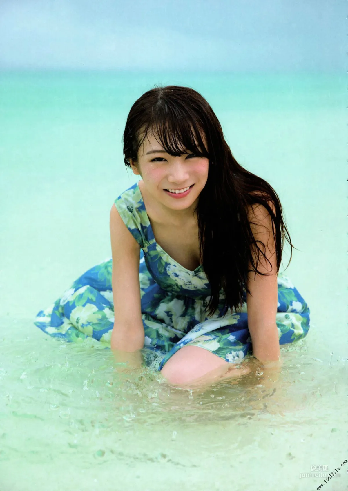 秋元真夏 1st《真夏の気圧配置》 [PhotoBook] 寫真集 29