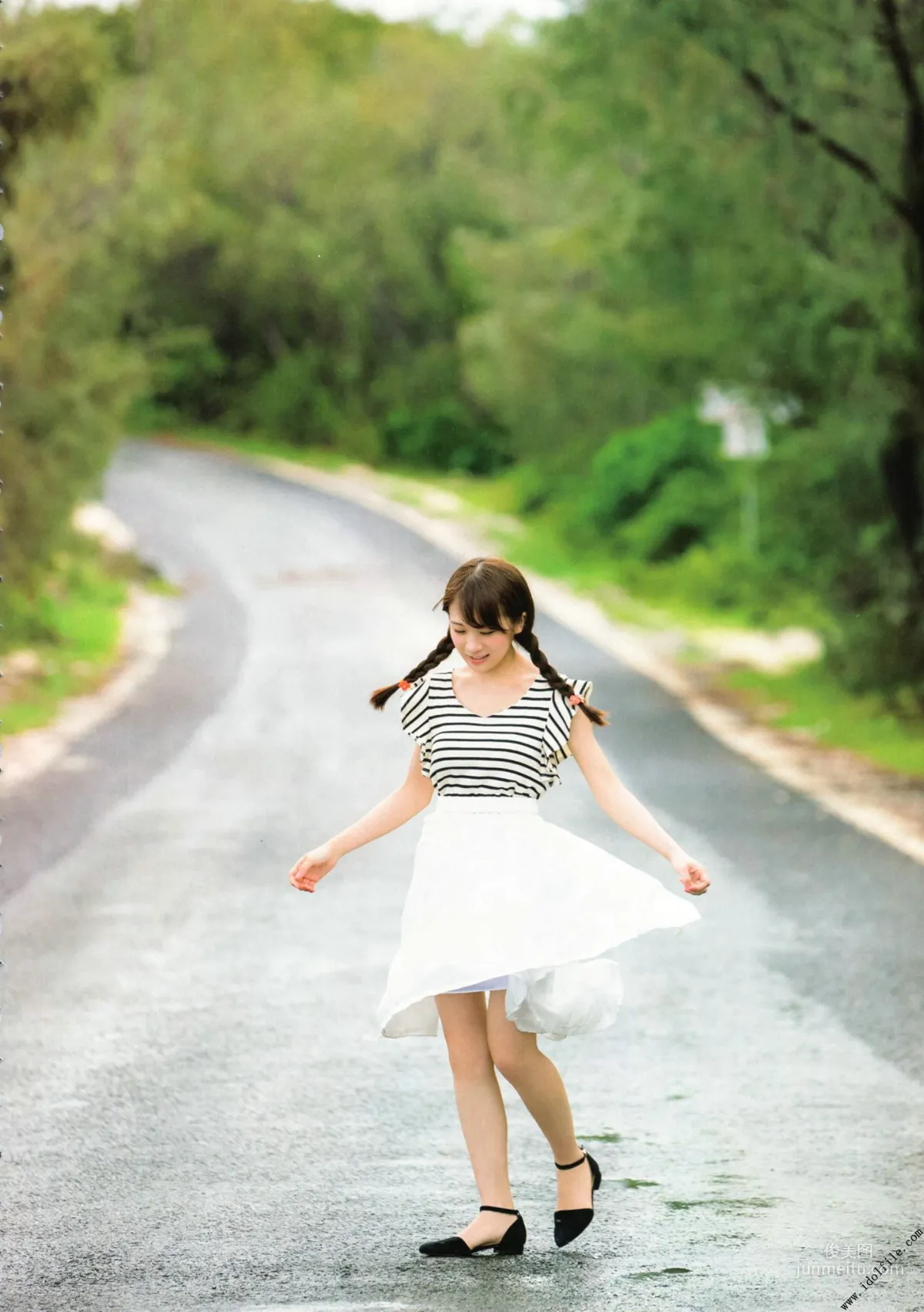 秋元真夏 1st《真夏の気圧配置》 [PhotoBook] 寫真集 4