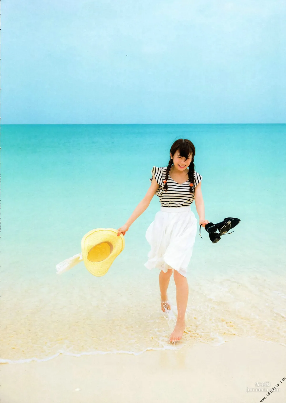 秋元真夏 1st《真夏の気圧配置》 [PhotoBook] 寫真集 8