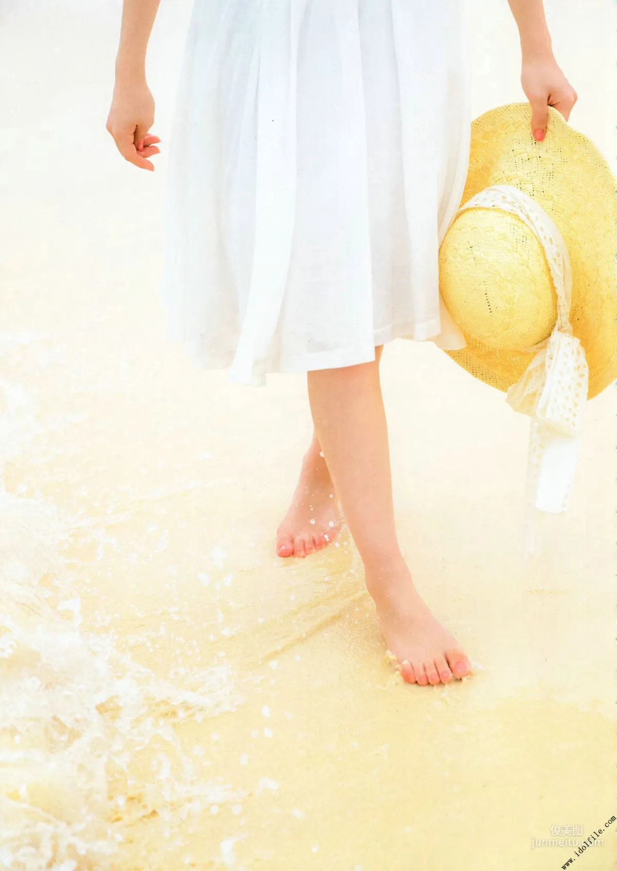 秋元真夏 1st《真夏の気圧配置》 [PhotoBook] 寫真集 7