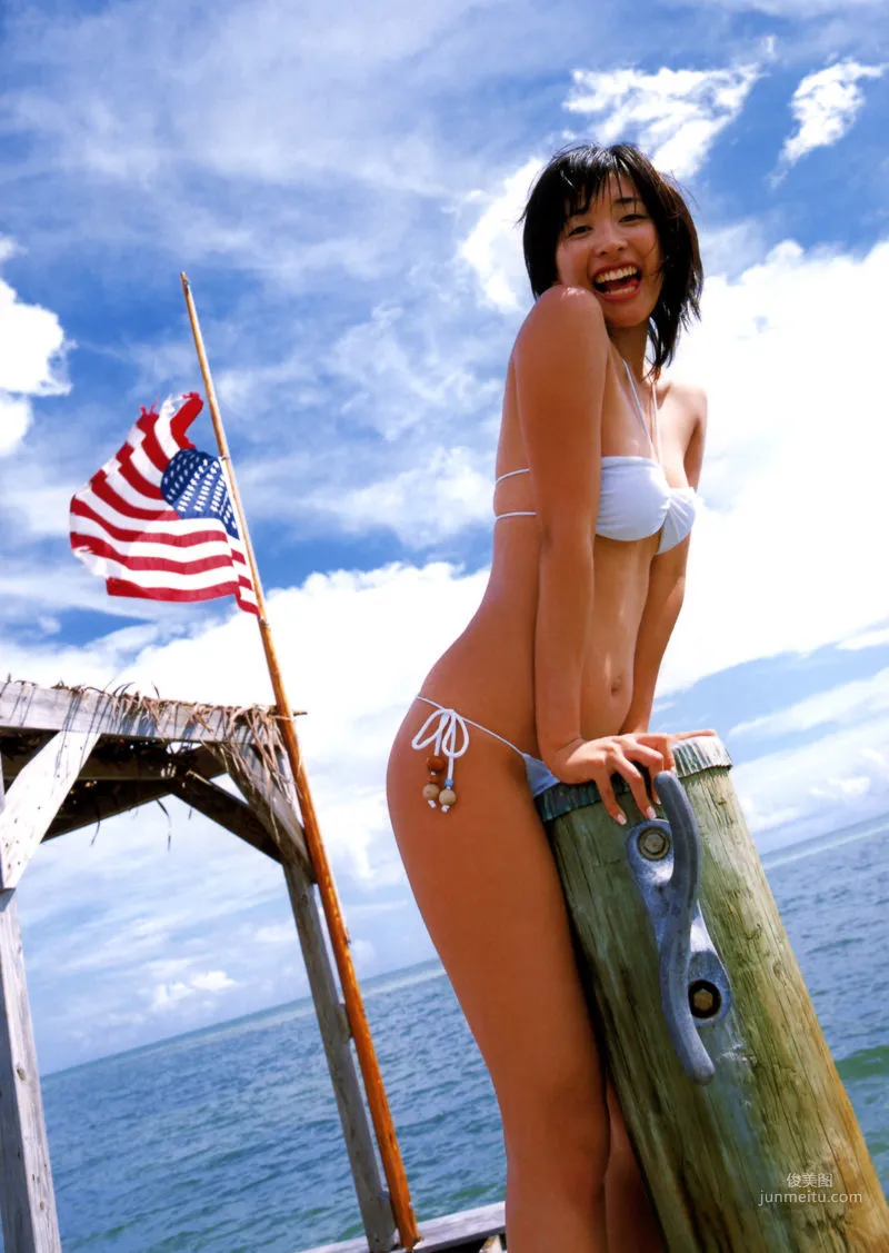 山崎真実《マイマミ》 [PhotoBook] 写真集7