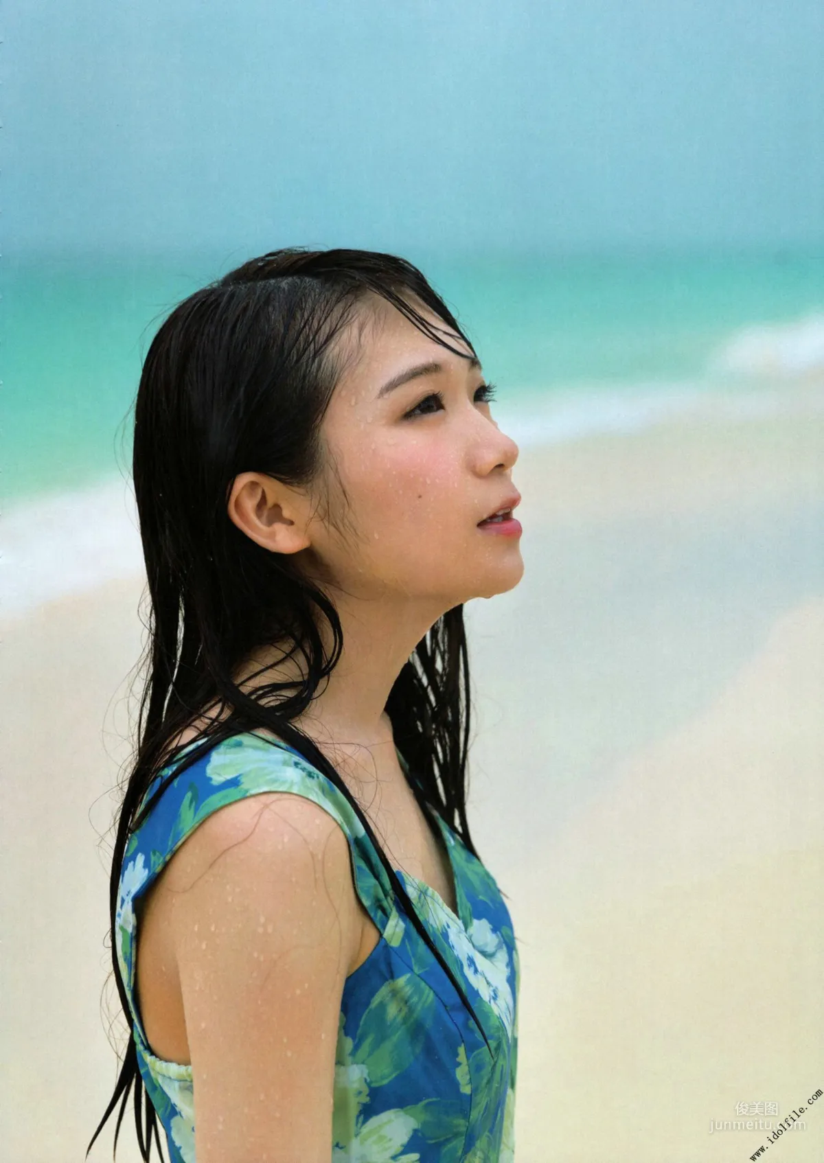 秋元真夏 1st《真夏の気圧配置》 [PhotoBook] 寫真集 33