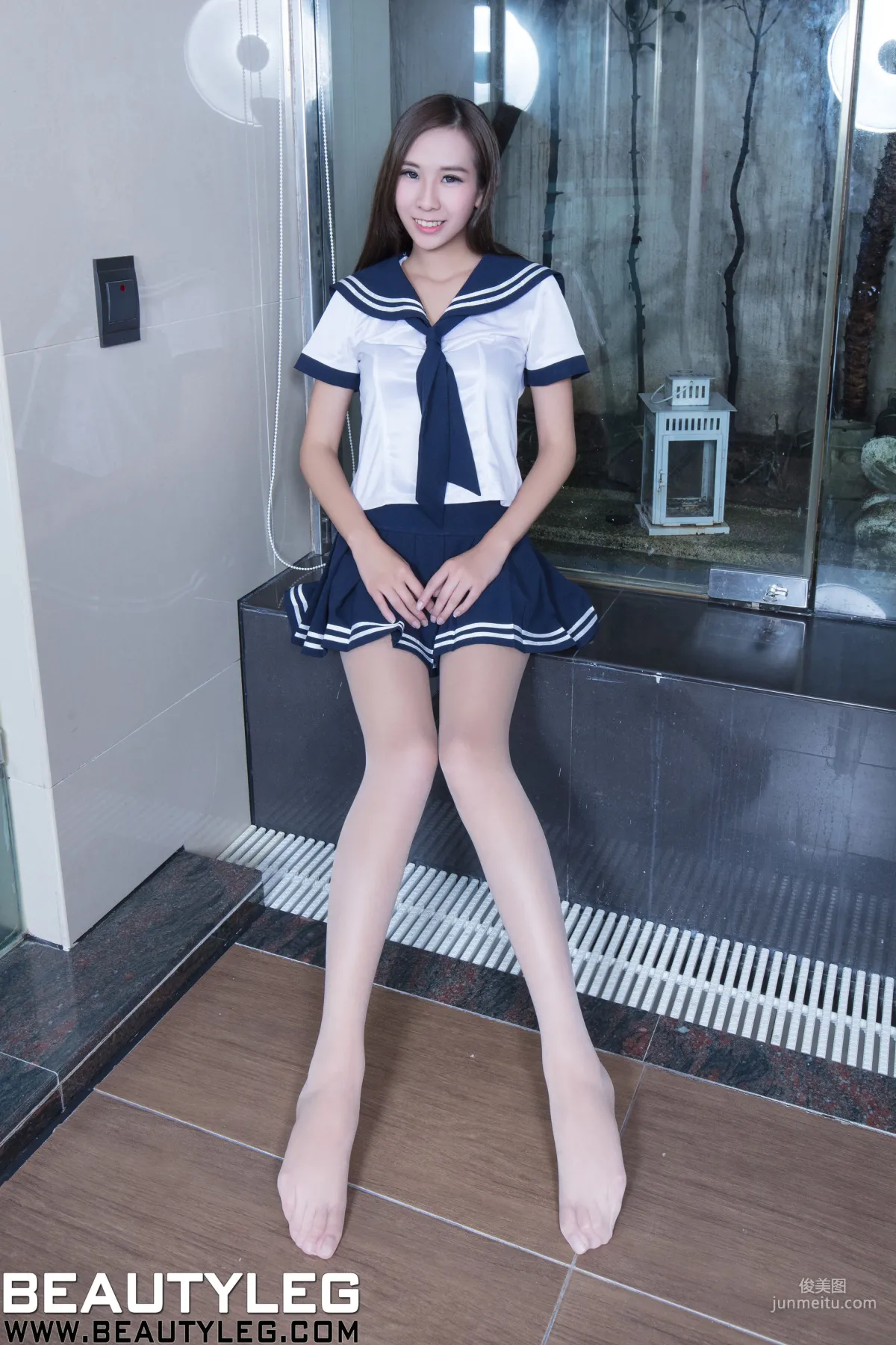 腿模JiaRong《白絲女仆+短裙制服美腿》 [Beautyleg] No.1594 寫真集 18