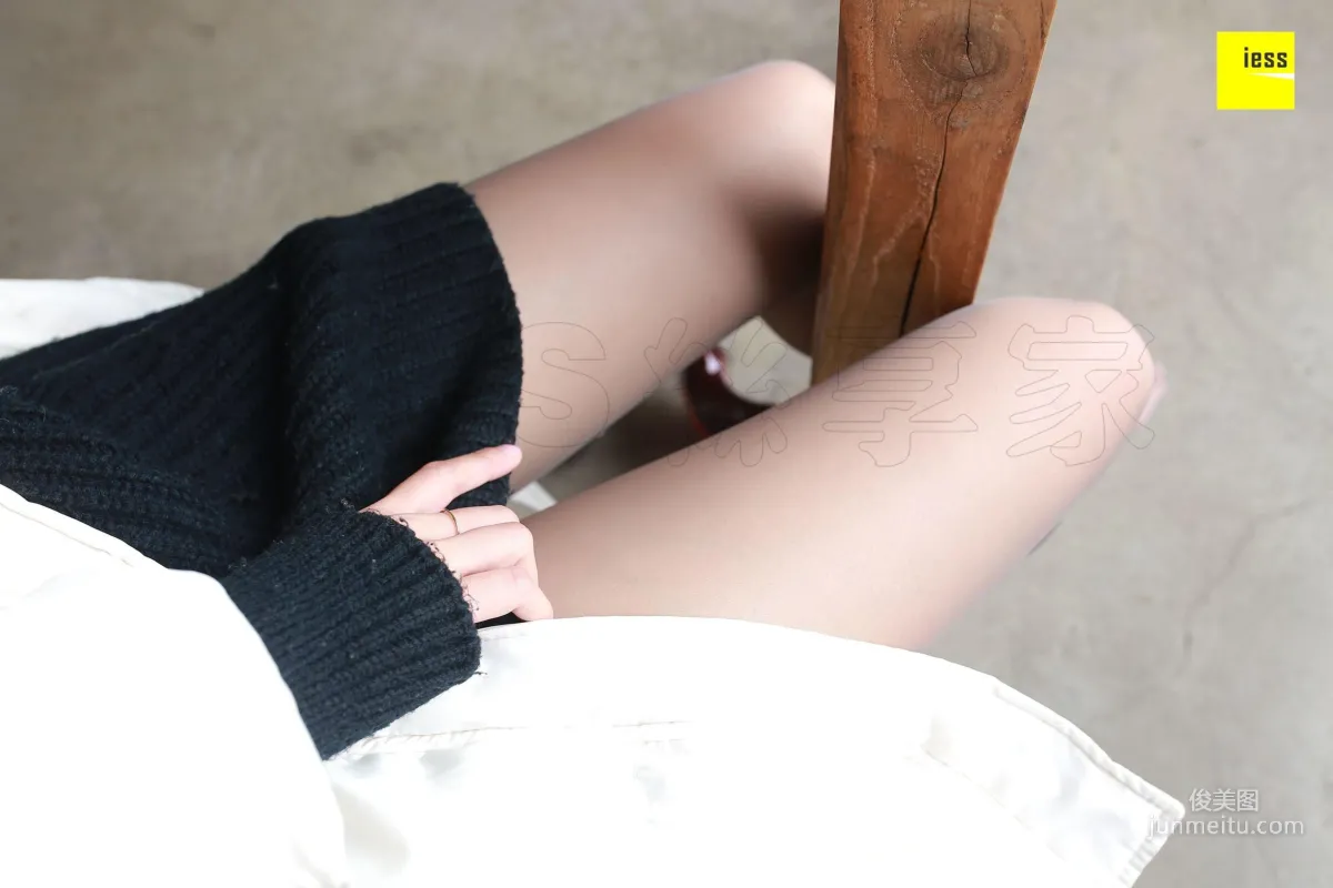 秋秋《羽絨服之戀》 [異思趣向IESS] 絲享家196 寫真集 70