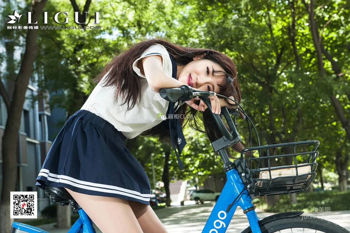 Model 筱筱《校园女神丝足美腿》 [丽柜Ligui] 写真集18