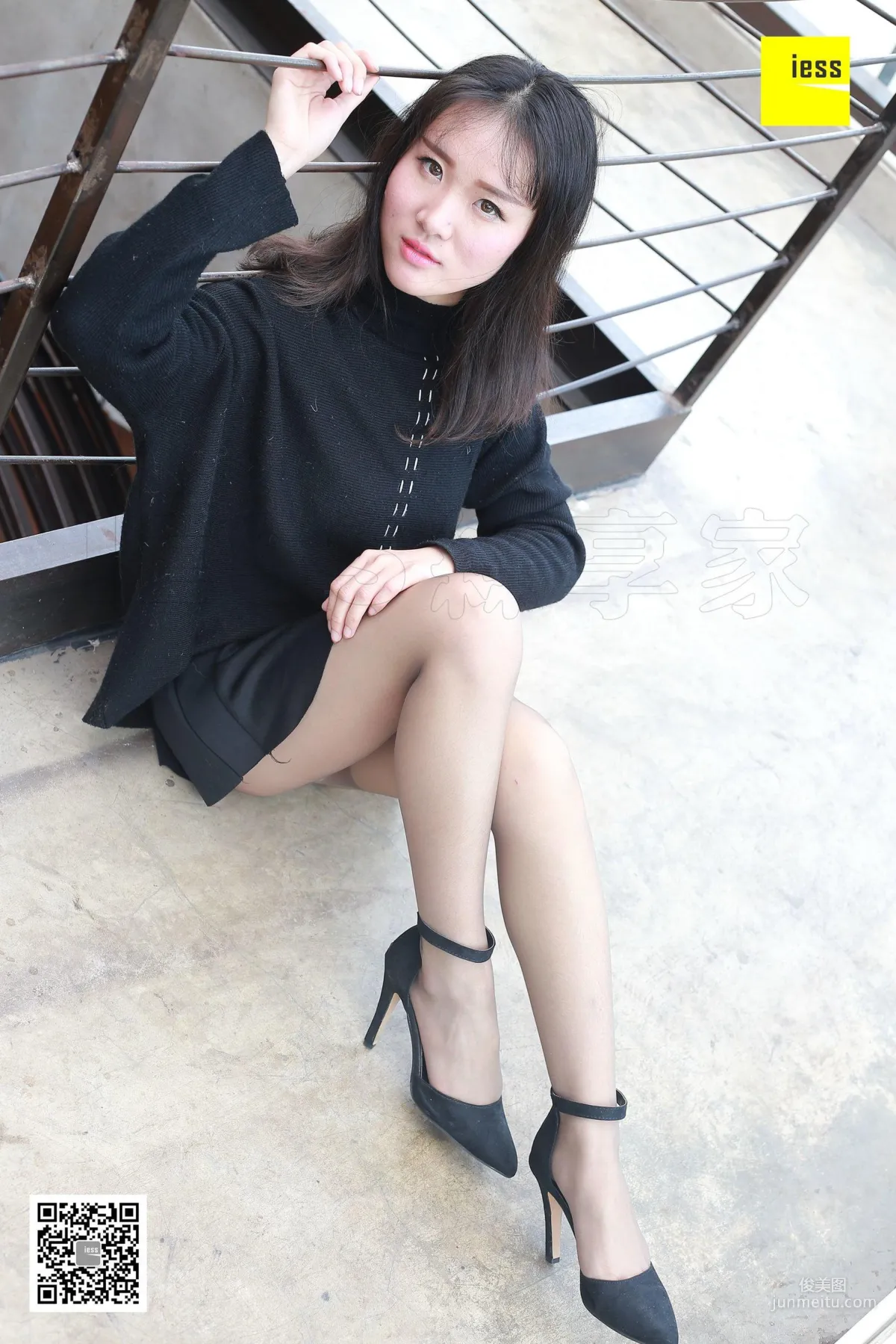 julia《茱莉亞咖啡絲》 [異思趣向IESS] 絲享家194 寫真集 4