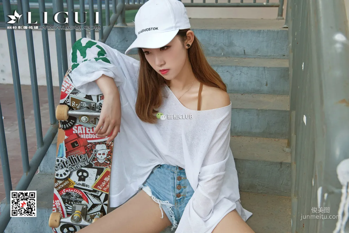 Model 筱筱《滑板少女丝足全套》 [丽柜Ligui] 写真集86