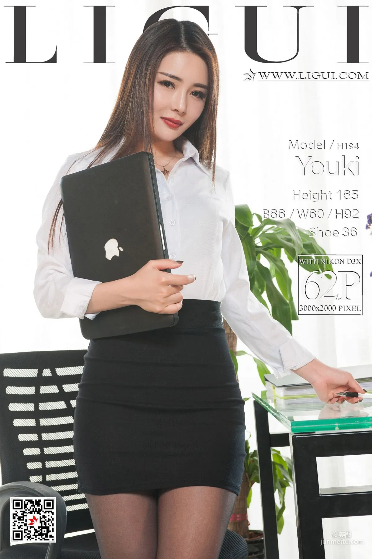 Model 腿模Youki《黑丝OL丝足》 [丽柜Ligui] 写真集1