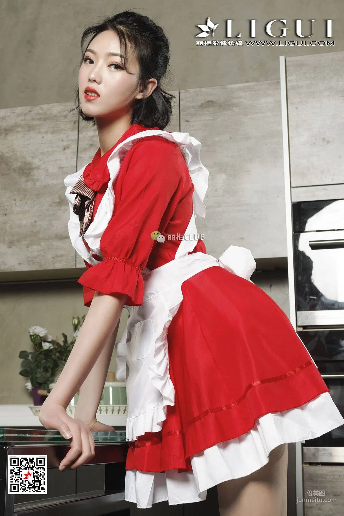 腿模敏儿《肉丝美厨娘》 [丽柜Ligui] 写真集1