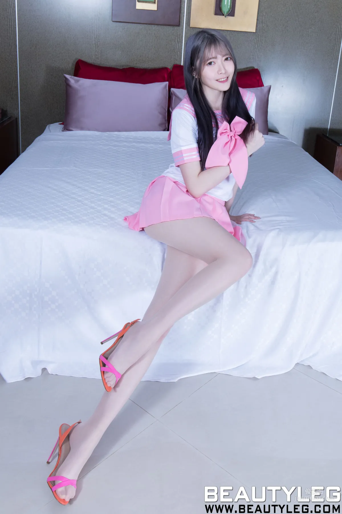 黃品瑄Brindy《短裙制服高跟美腿》 [Beautyleg] No.1605 寫真集 41