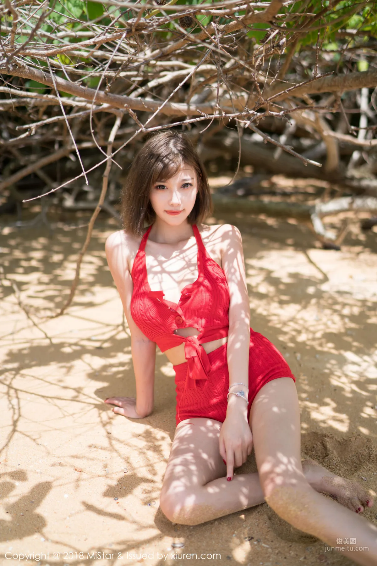 楊晨晨sugar《海邊沙灘濕身誘惑》 [魅妍社MiStar] VOL.219 寫真集 29