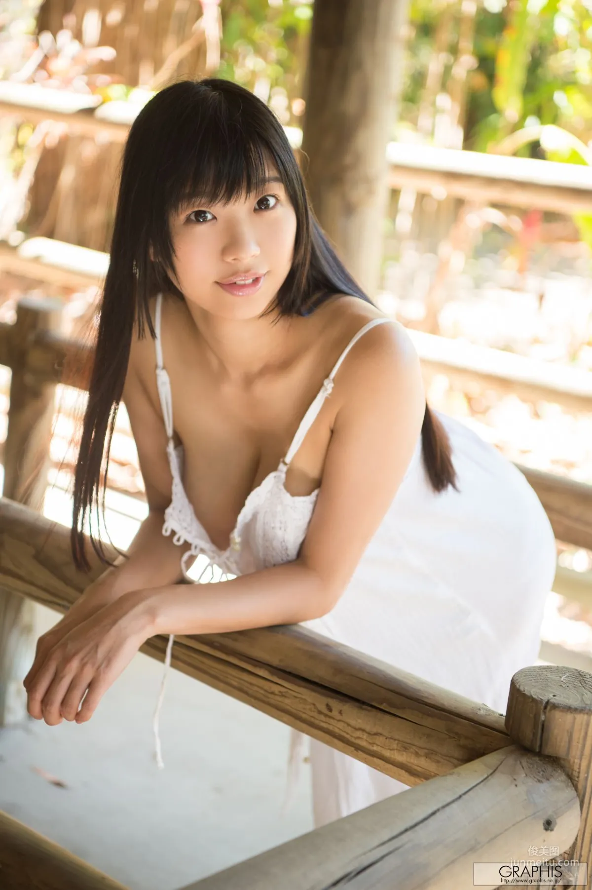 桐谷まつり/桐谷茉莉『Soleil』 [Graphis] SPRING SPECIAL 2018 写真集49