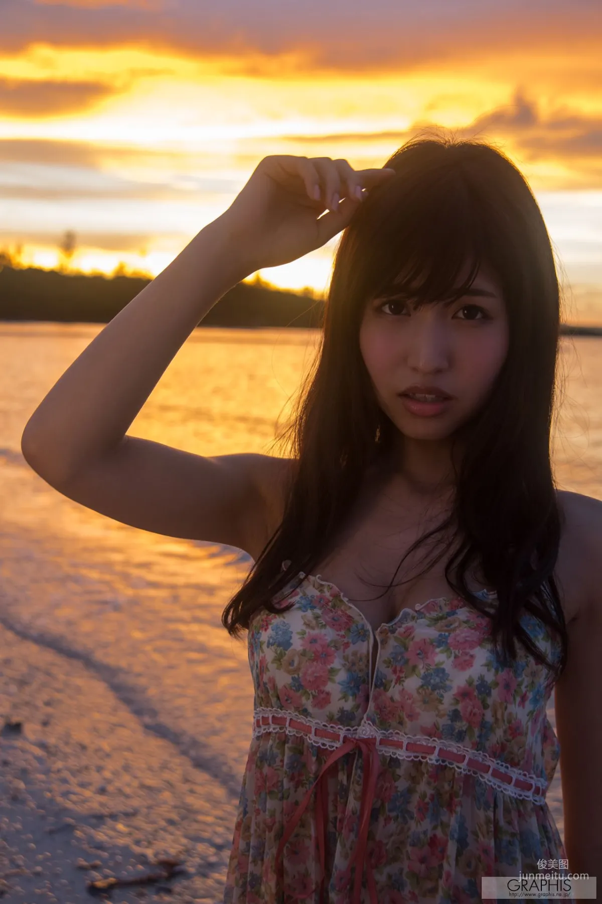 桜空もも/櫻空桃 [MOMOIRO] [Graphis] Gals 寫真集 39