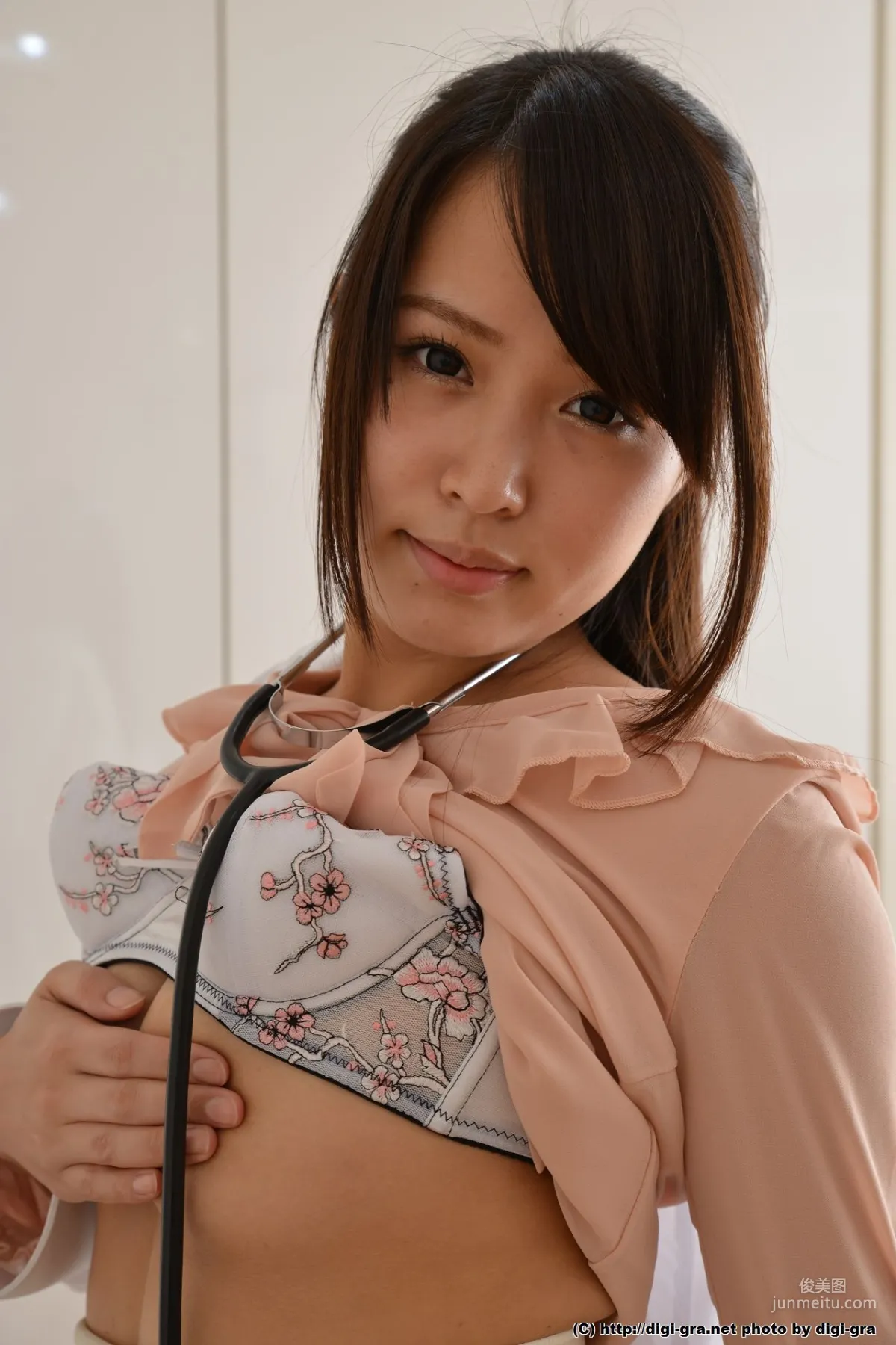 [Digi-Graデジグラ] Tohno Miho 通野未帆《黑絲醫生》 Set09 寫真集 68