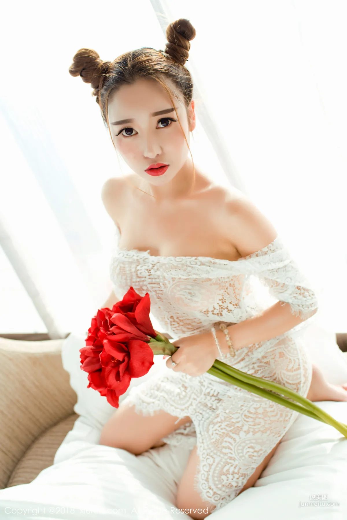 李梓熙《性感E罩杯巨乳美女》 [秀人網XIUREN] No.985 寫真集 6