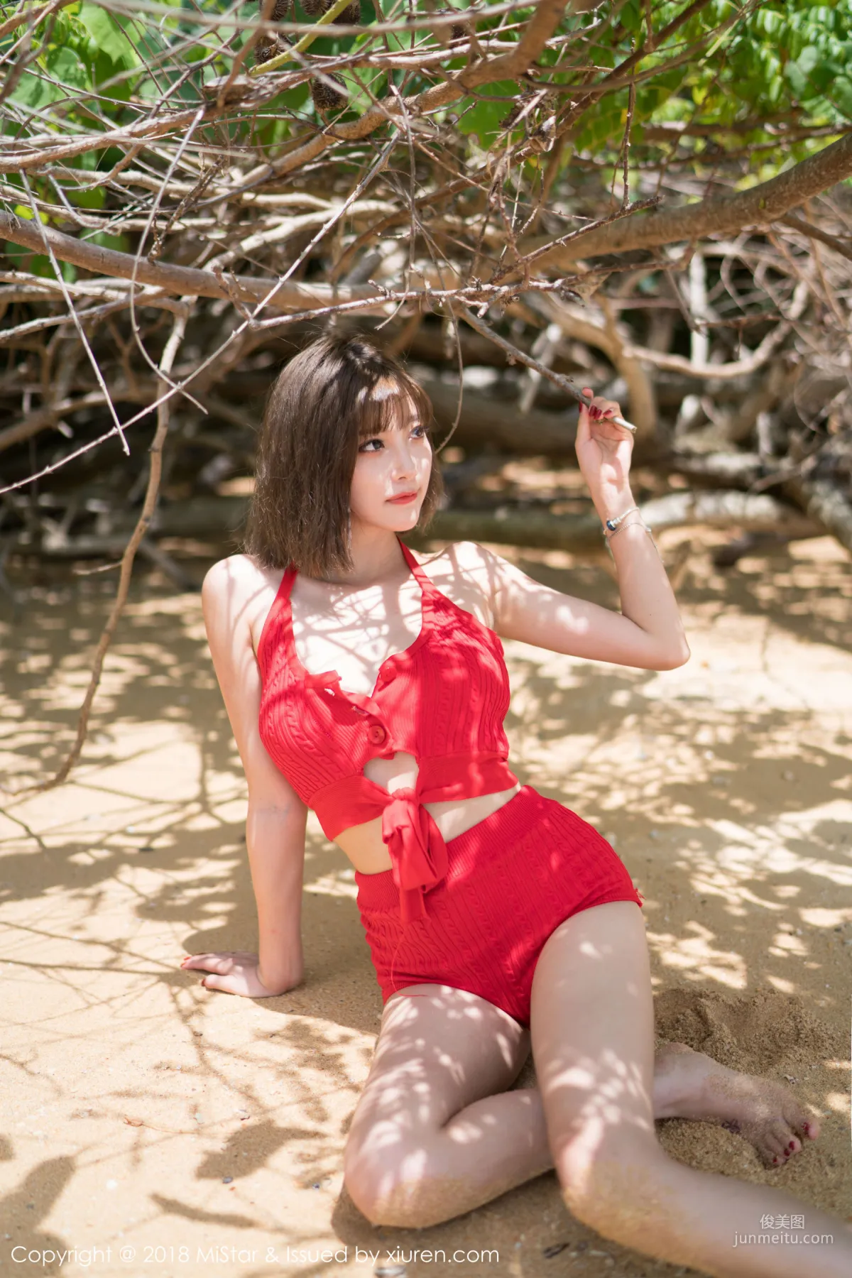 楊晨晨sugar《海邊沙灘濕身誘惑》 [魅妍社MiStar] VOL.219 寫真集 28