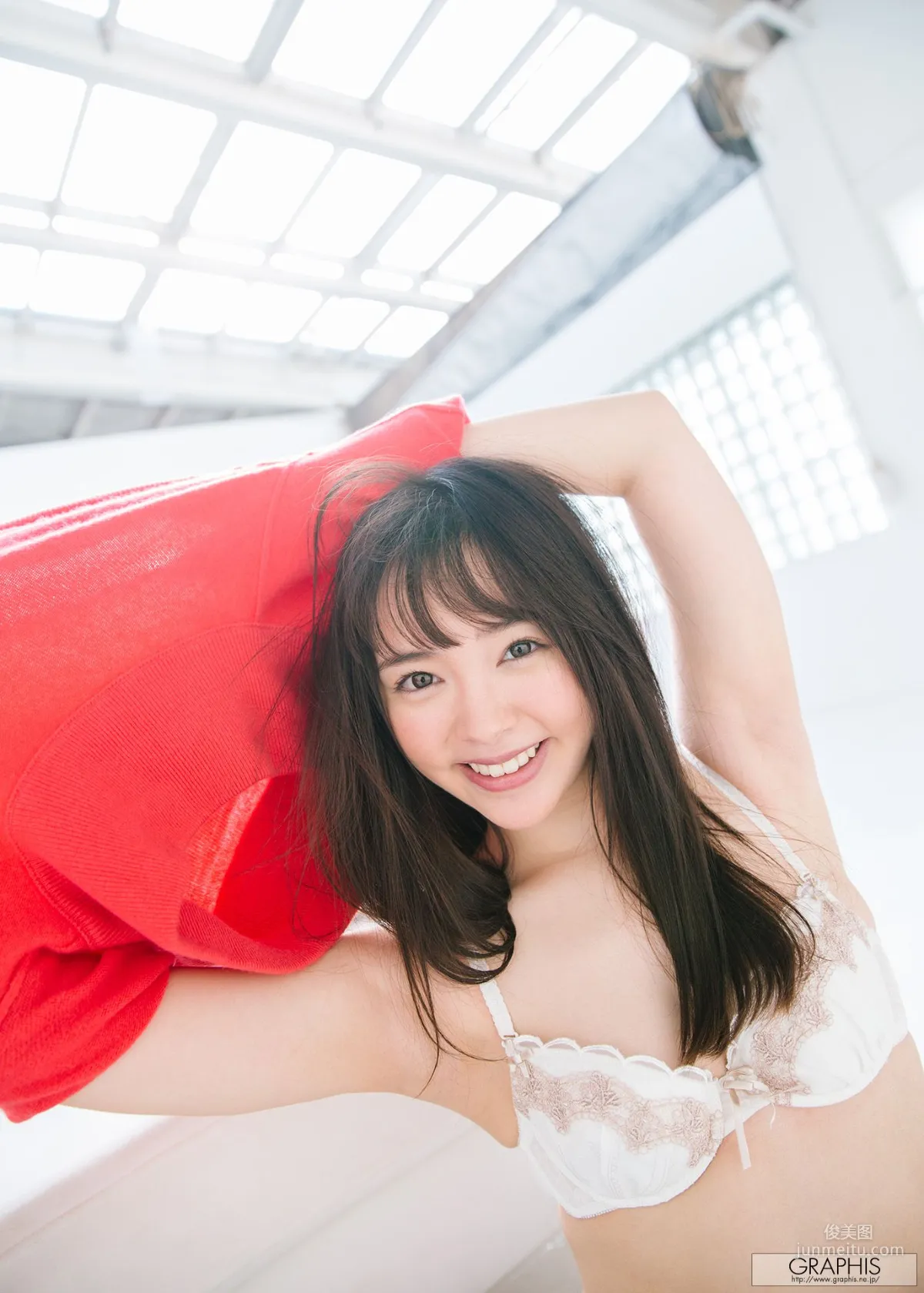 Yuna Ogura 小倉由菜 [Graphis] Gravure 初脫ぎ娘 寫真集 34