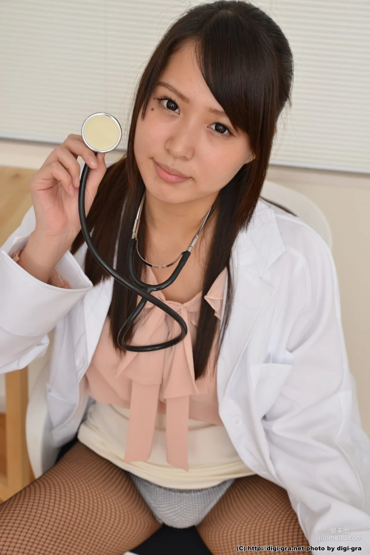 [Digi-Graデジグラ] Tohno Miho 通野未帆《黑絲醫生》 Set09 寫真集 37