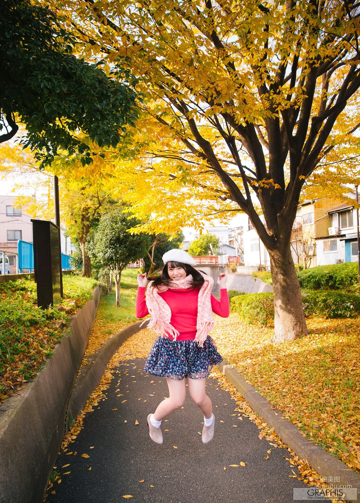 Yuna Ogura 小倉由菜 [Graphis] Gravure 初脫ぎ娘 寫真集 63