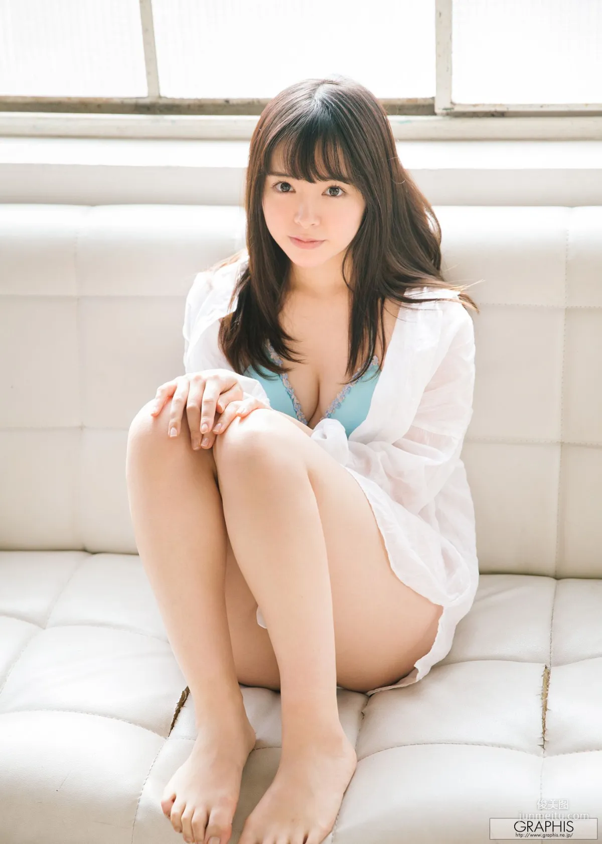 Yuna Ogura 小倉由菜 [Graphis] Gravure 初脫ぎ娘 寫真集 13