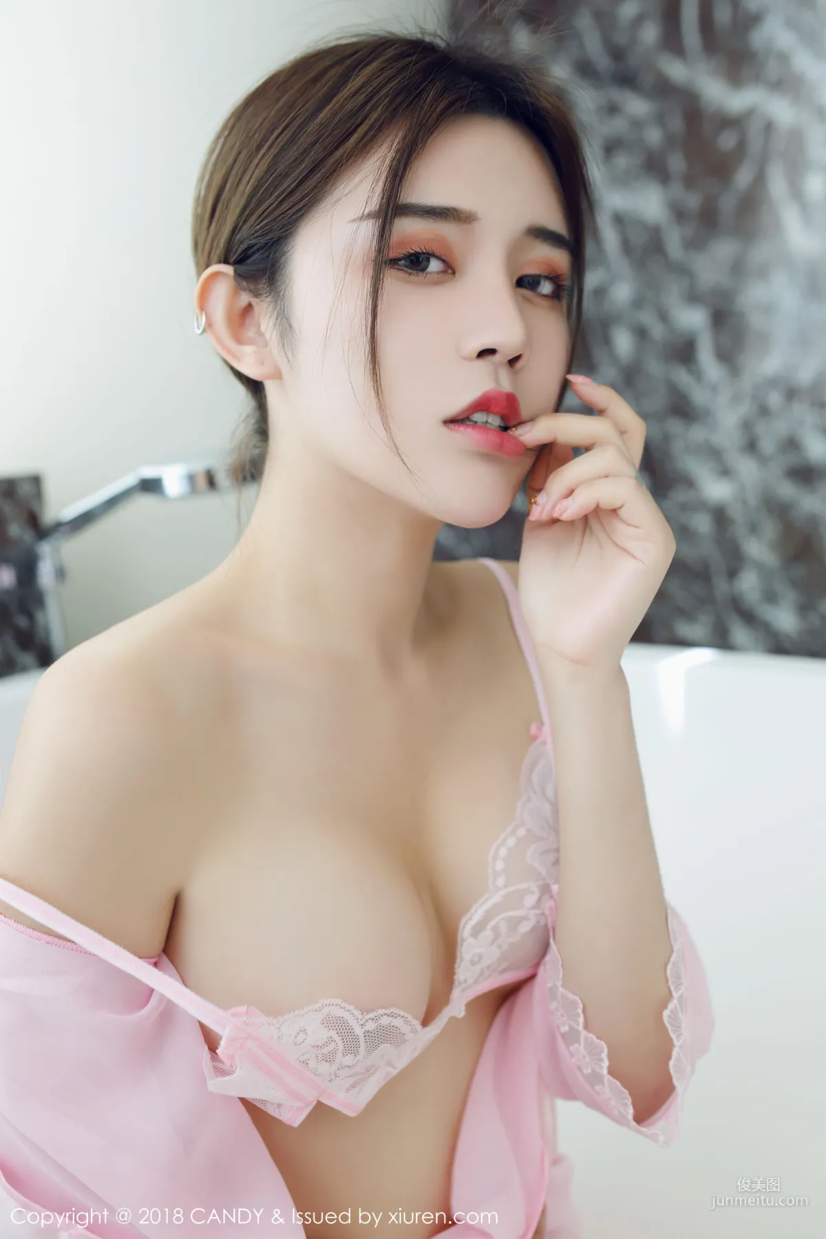 Cris_卓娅祺《私房魅惑》 [網紅館CANDY] Vol.058 寫真集 32
