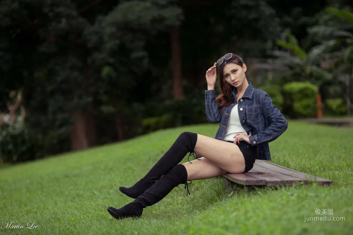 [台灣網紅美女] 蔡譯心《寶藏巖(3套服裝）》 寫真集 10