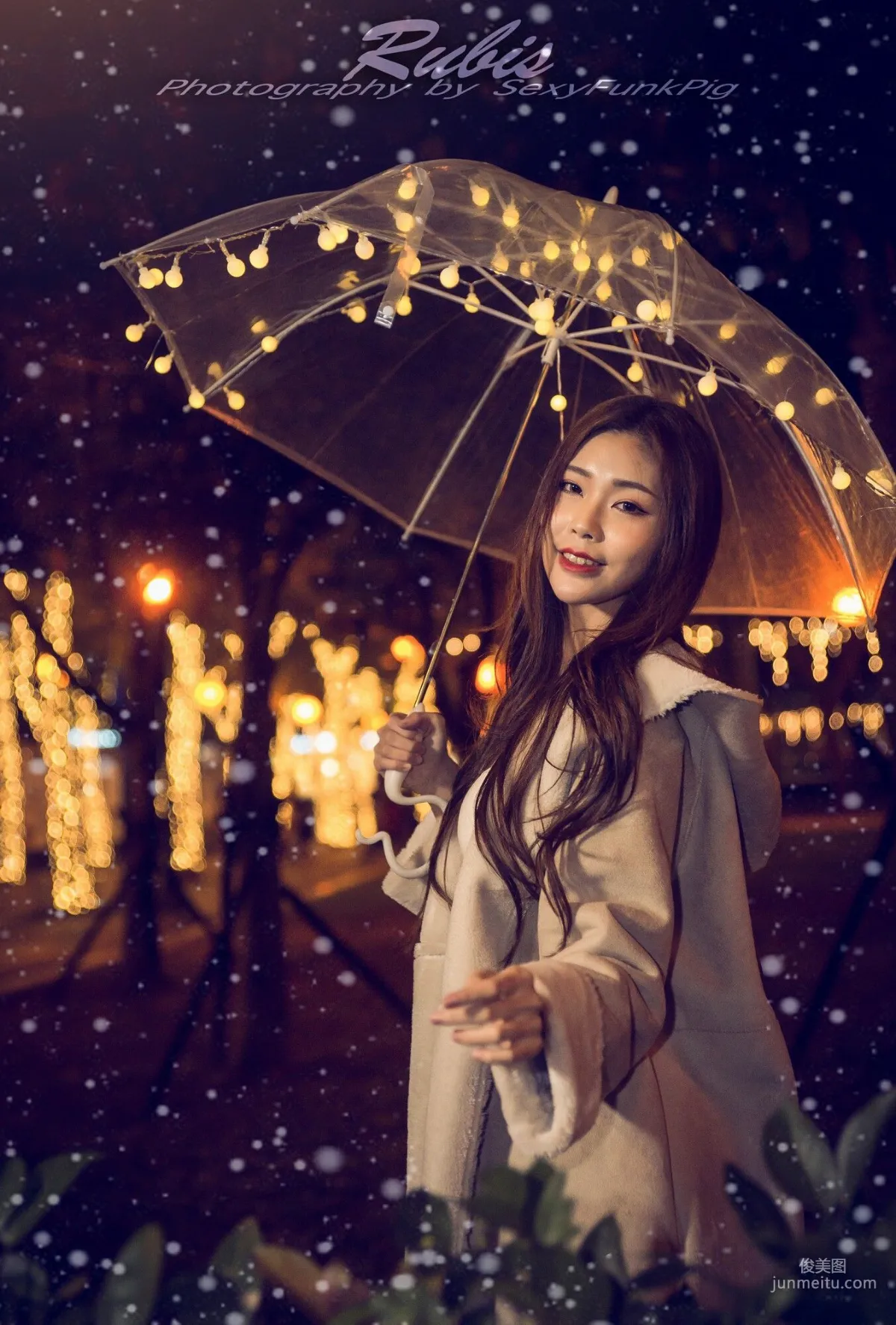 [台灣正妹] 黃上晏Rubis 新北耶誕城夜拍 寫真集 25