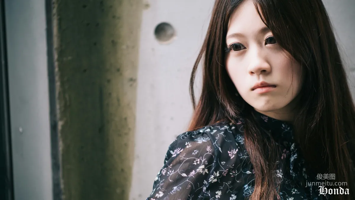 [台湾网红美女] Becky OL服装三套 写真集3