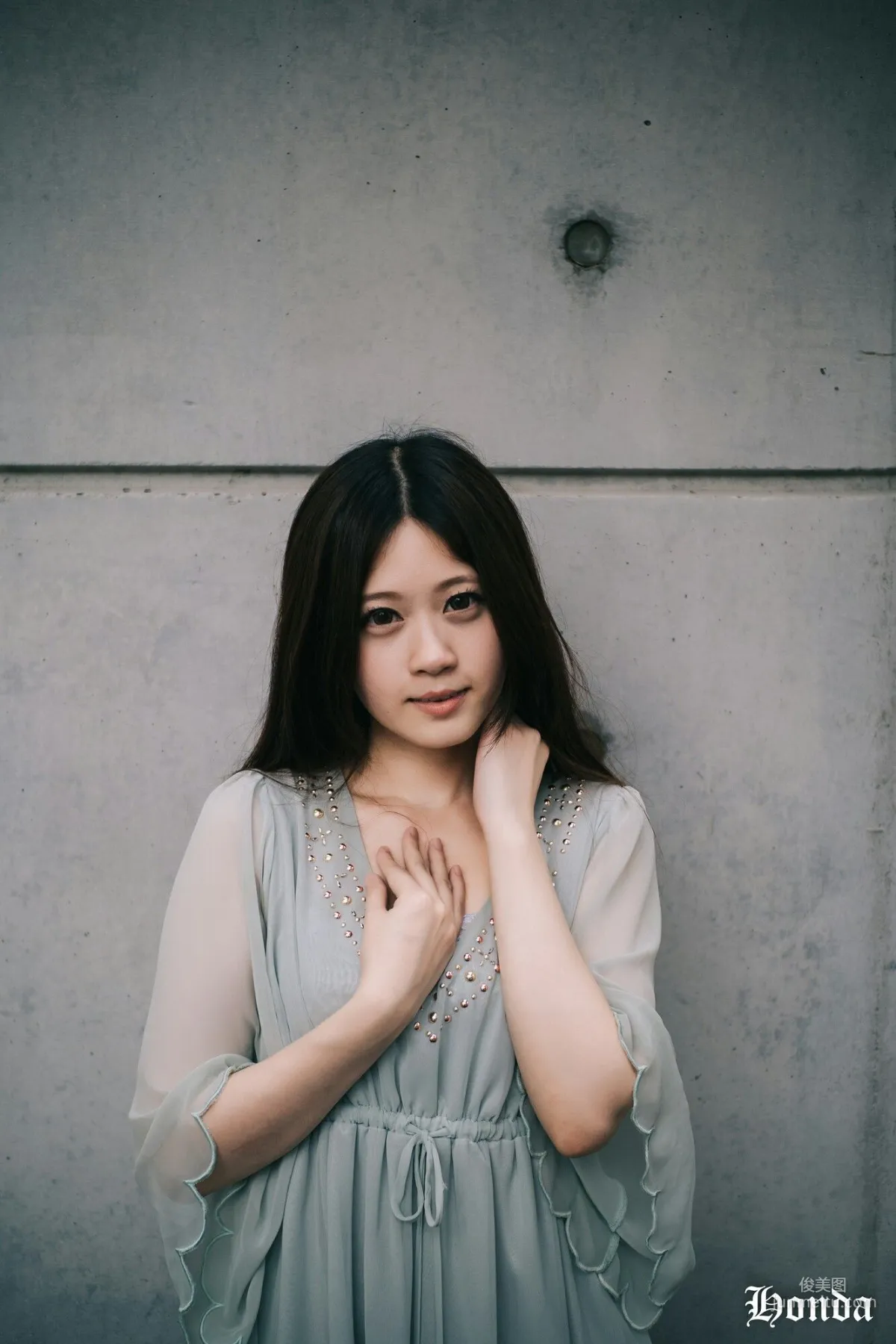 [台灣網紅美女] Becky OL服裝三套 寫真集 30