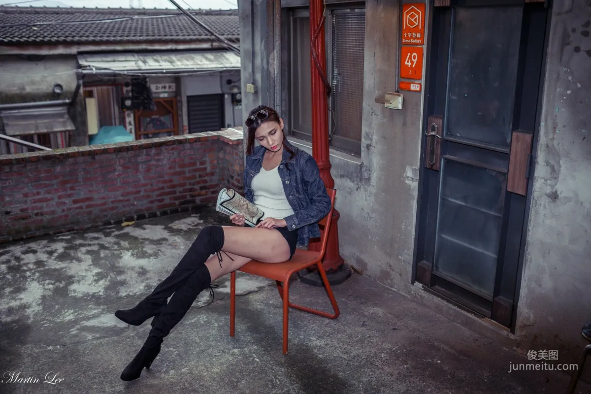 [台灣網紅美女] 蔡譯心《寶藏巖(3套服裝）》 寫真集 21