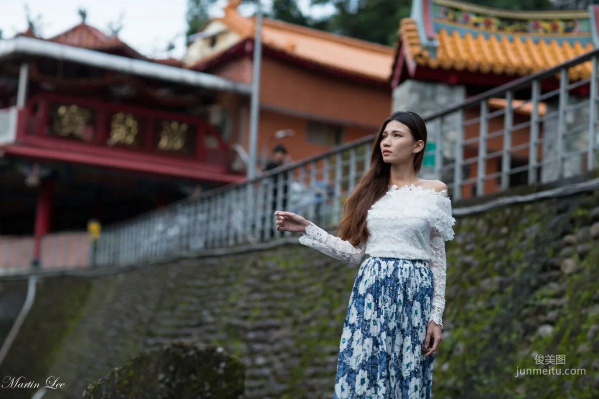 [台灣網紅美女] 蔡譯心《寶藏巖(3套服裝）》 寫真集 82