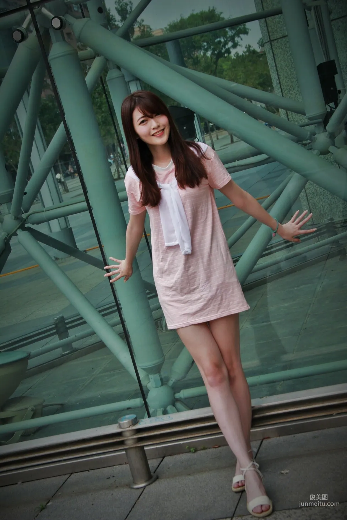[台灣正妹] Brindy薛薛《國圖外拍》 寫真集 37