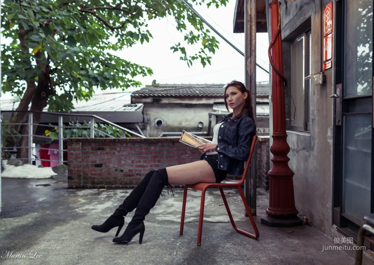[台灣網紅美女] 蔡譯心《寶藏巖(3套服裝）》 寫真集 23