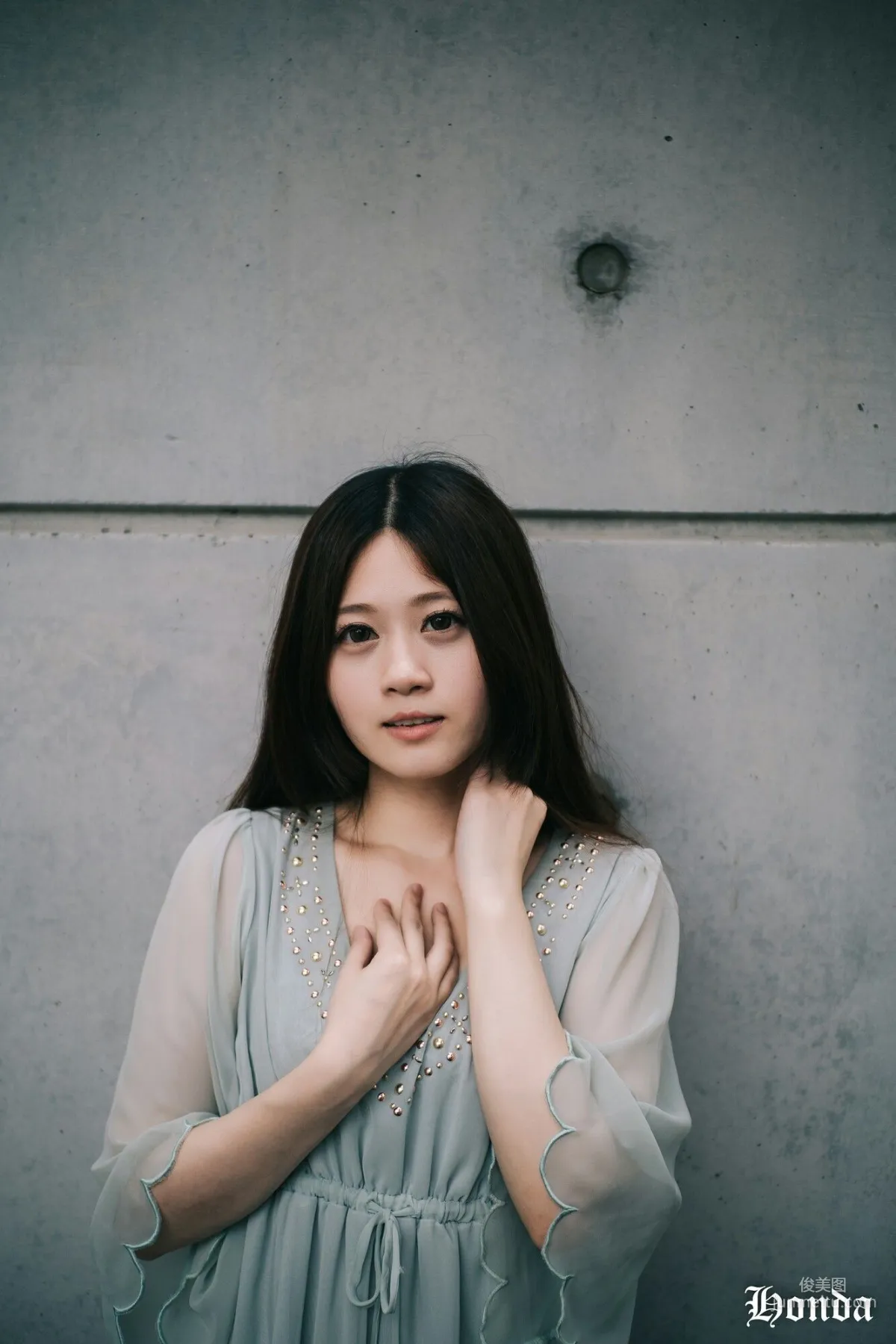[台灣網紅美女] Becky OL服裝三套 寫真集 29