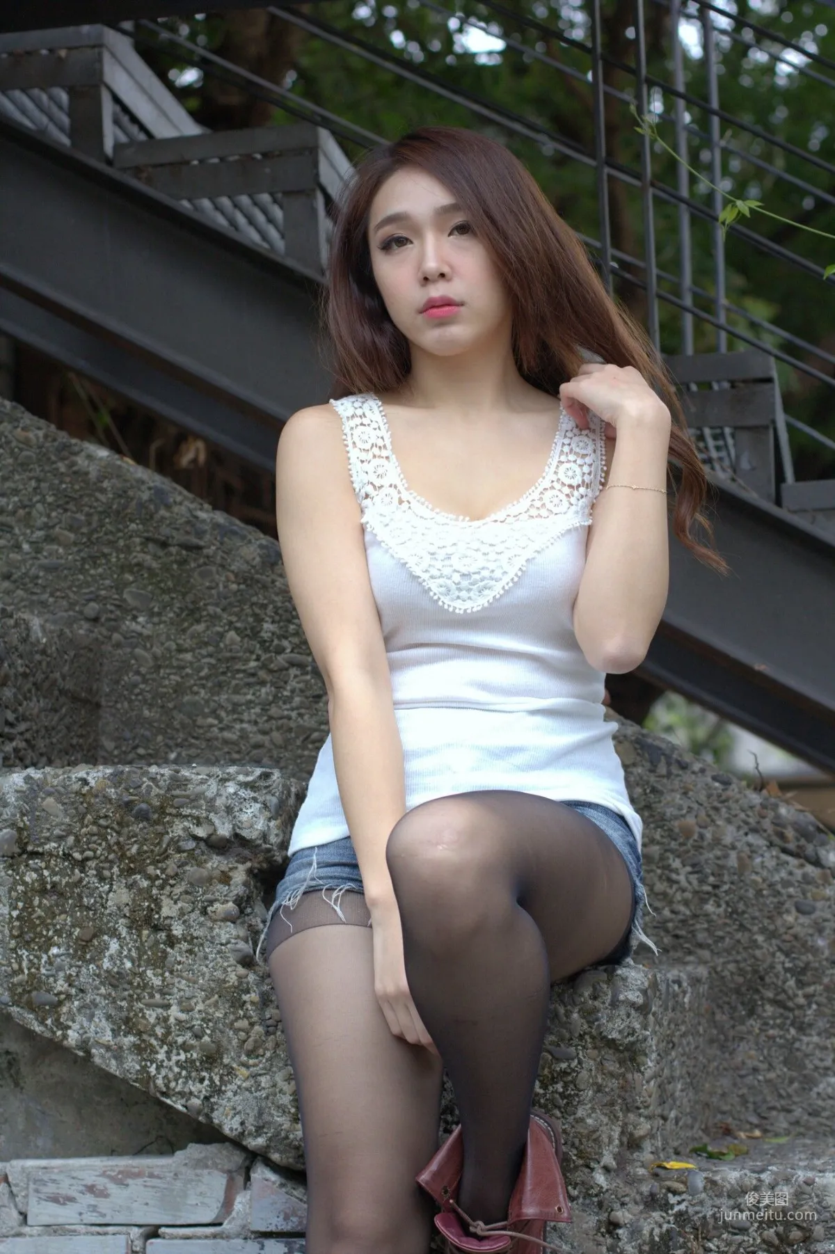 [台灣網紅美女] Baby66 黑絲街拍 寫真集 78