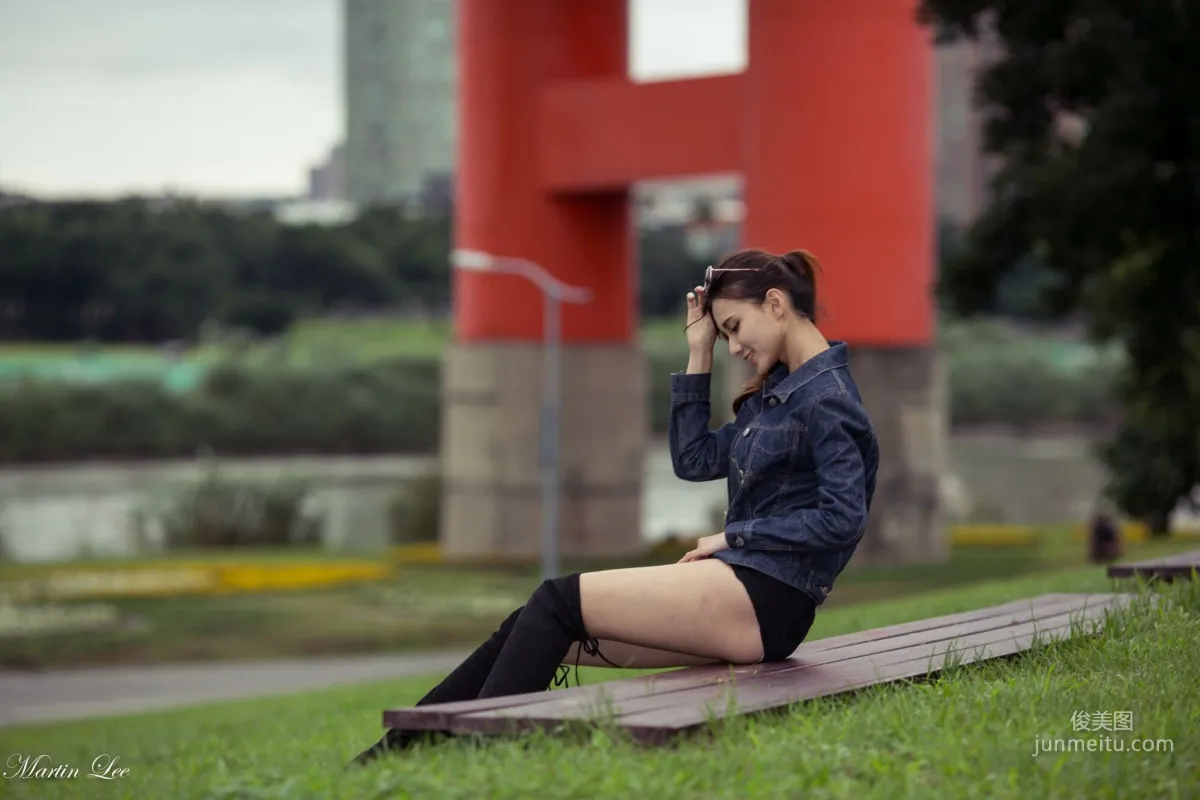 [台灣網紅美女] 蔡譯心《寶藏巖(3套服裝）》 寫真集 5